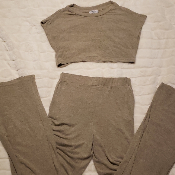 Fashion Nova Other - 2pc lounge set